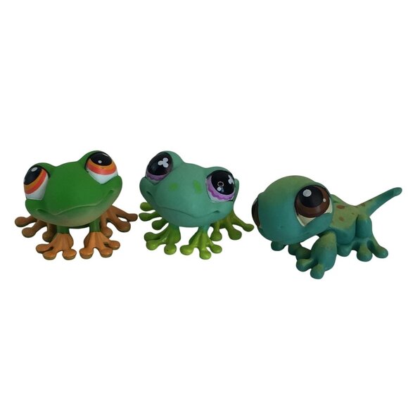 Littlest Pet Shop LPS Frog 264 & 479 Purple Clover Eyes & 111 Gecko Figures - Picture 1 of 16